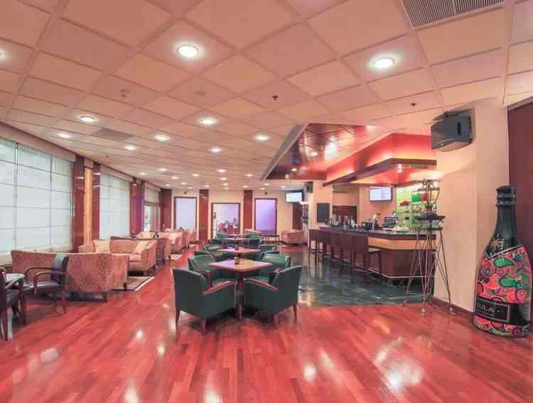 Beluga (The Lalit Mumbai) in Andheri East,Mumbai Book a Table Best