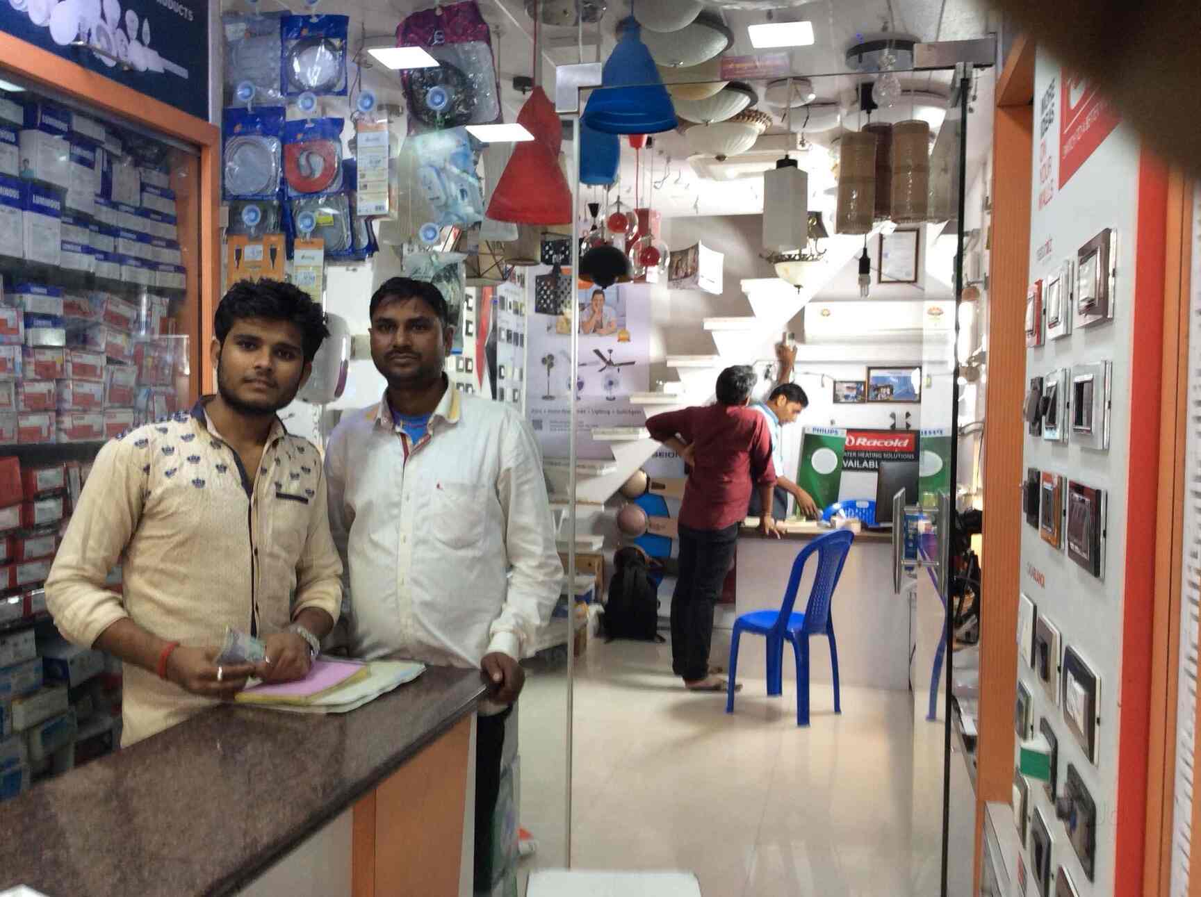 Metro Light House in Powai,Mumbai Best PhilipsTube Light Dealers in