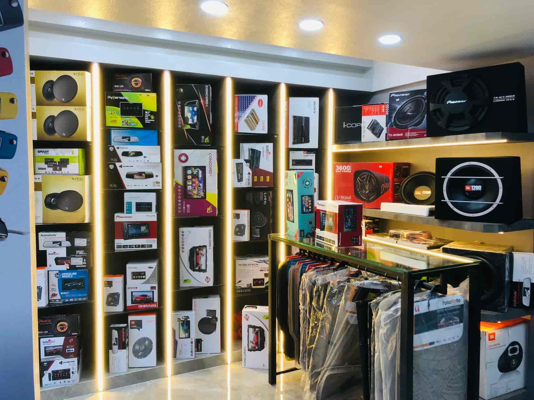 Sai Car Care in Ulhasnagar No 3,Mumbai Best ChevroletCar Accessory