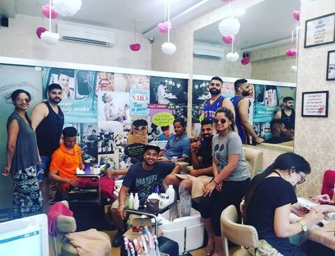Nail Lounge & Lash Bar in Powai,Mumbai - Best Beauty Parlours For Nail Art in Mumbai - Justdial Nail Lounge & Lash Bar in Powai,Mumbai - Best Beauty Parlours For Nail Art in Mumbai - Justdial