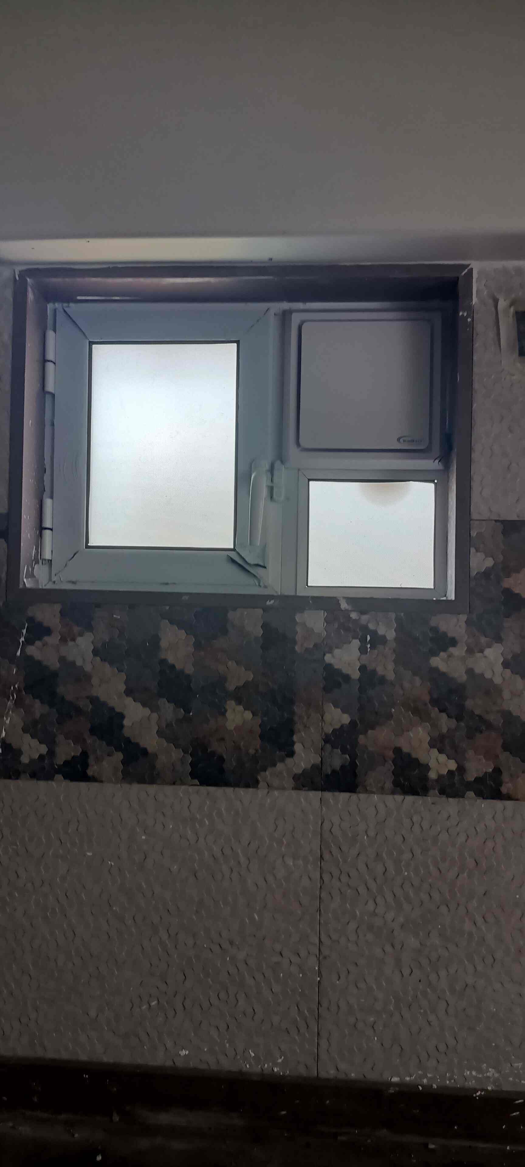 Top Jindal Aluminium Sliding Window Manufacturers in Ahmedabad एल्युमीनियम स्लाइडिंग विंडो