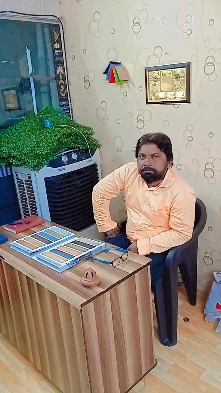 Rich Decor in Ghatkopar West,Mumbai Best Office Furniture Dealers in