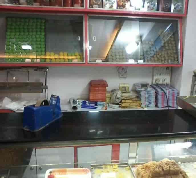 Madina Bakery And Stores in Jogeshwari East,Mumbai Best Bakeries in