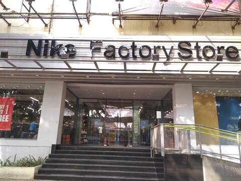 nike factory outlet in mulund