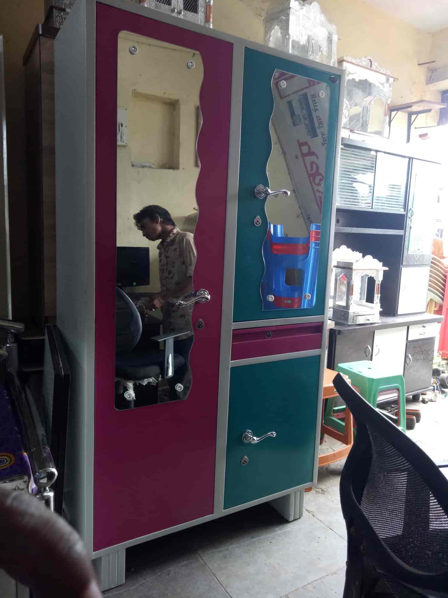 Top Second Hand Steel Cupboard Dealers in Vashi Best Used Steel