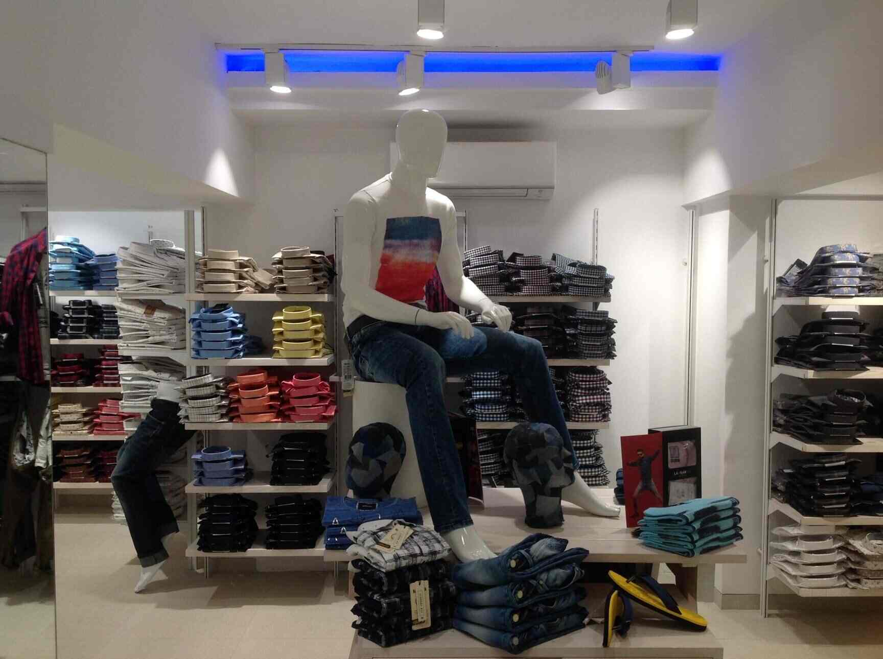 nike factory outlet borivali