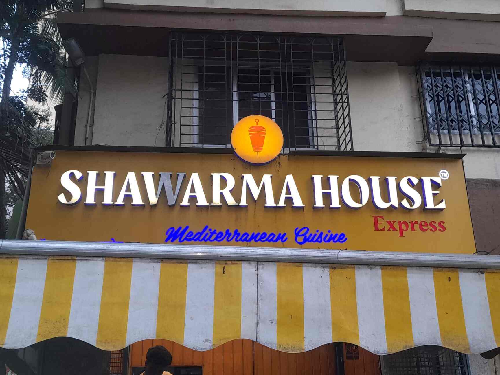 Lebanese Restaurants in IC ColonyBorivali West, Mumbai Restaurants