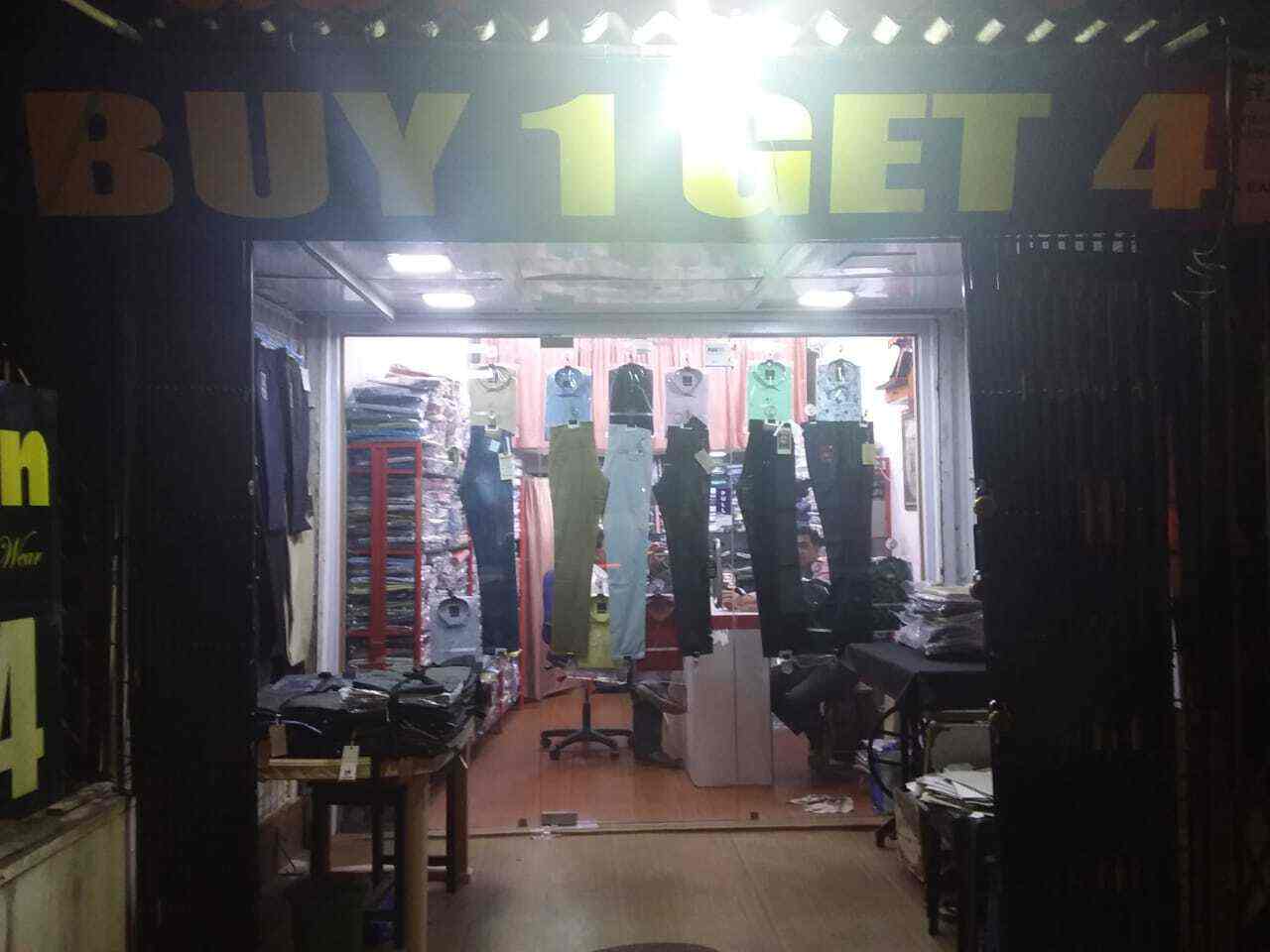 Top Men Readymade Garment Retailers in Shankar LaneKandivali West