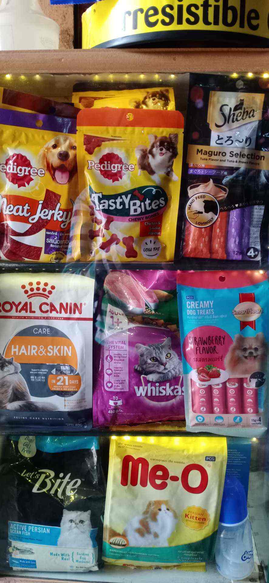 Yeoman Fish Fantaasy in Ghatkopar East,Mumbai Best Aquarium Accessory