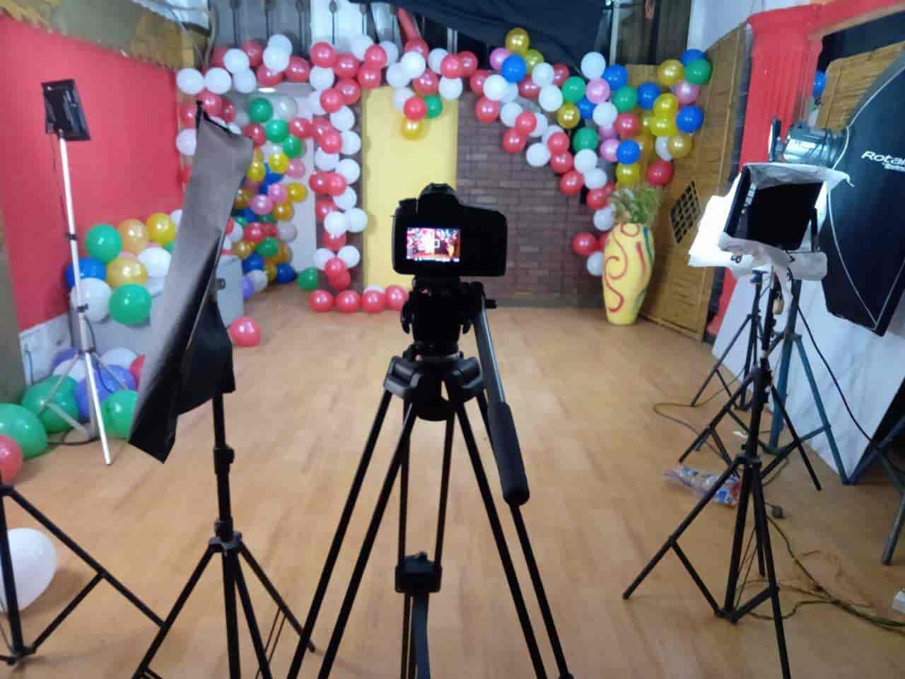 Arvind Sinha's Lookks The Photo Studio in Andheri West,Mumbai Best