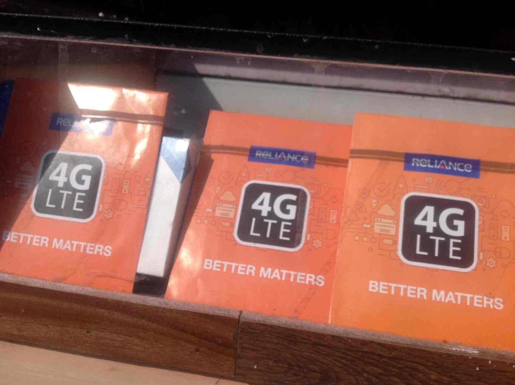 The New Mobile Shop in Andheri East,Mumbai Best Mobile Phone Repair