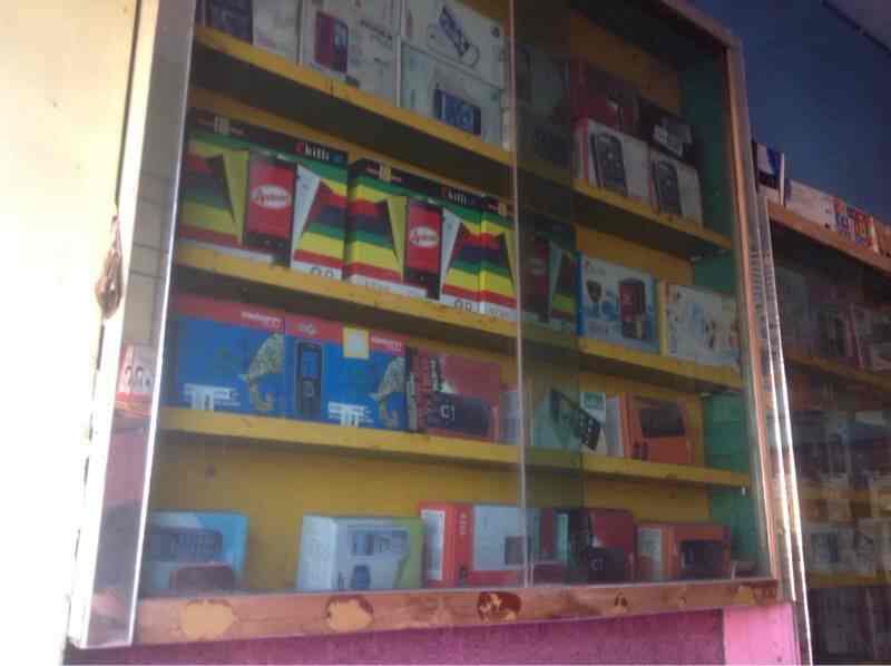 The New Mobile Shop in Andheri East,Mumbai Best Mobile Phone Repair