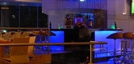 Peninsula Restaurant in Andheri East, Mumbai