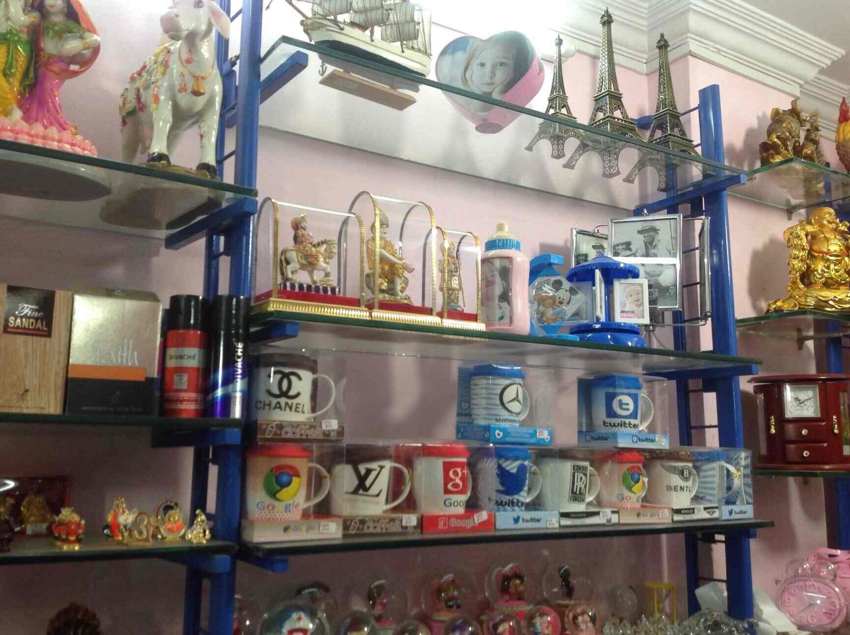 Exit 10 Gift Gallery in Malad East,Mumbai Best Gift Shops in Mumbai