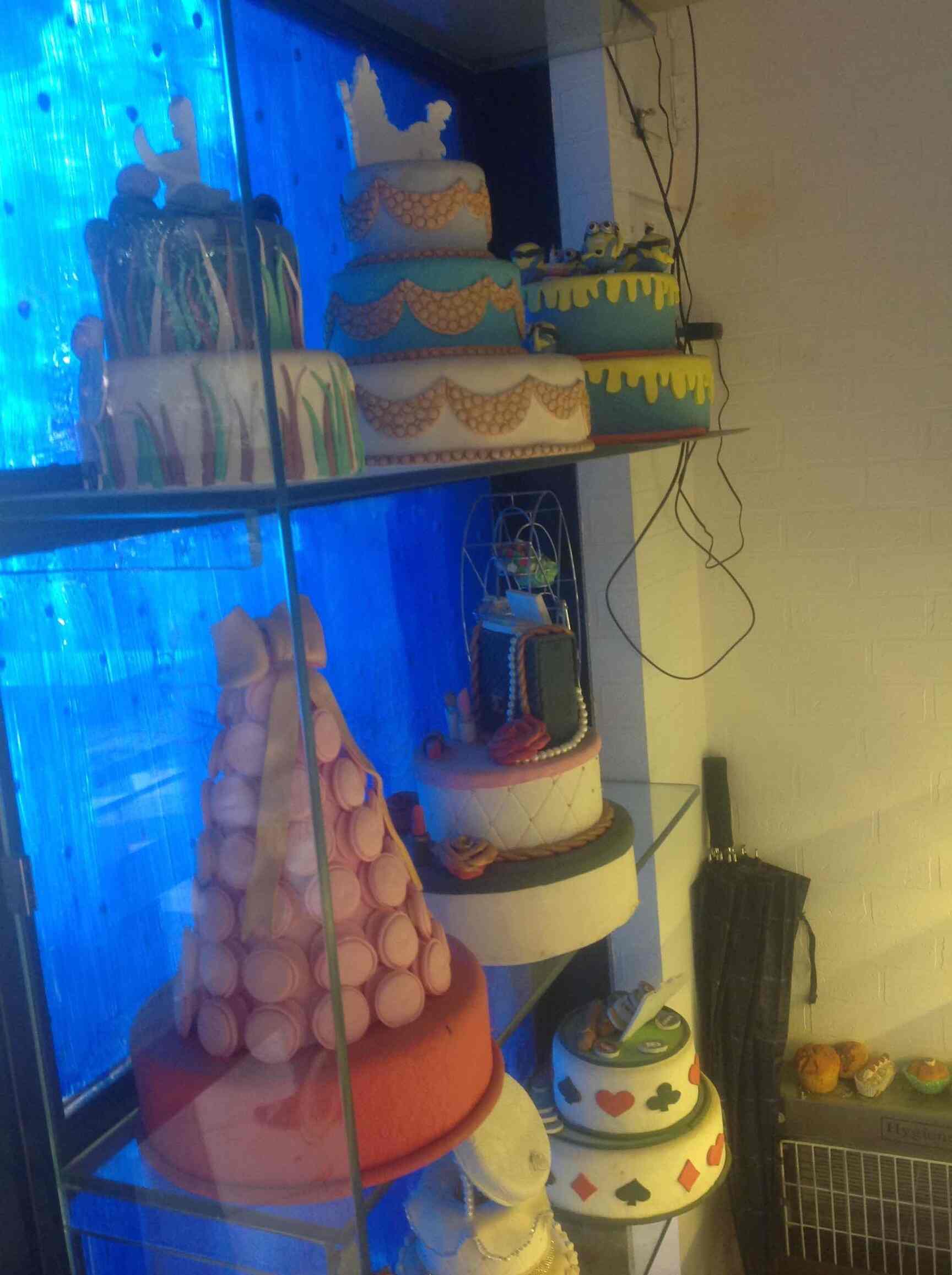 7th Heaven in Ic Colonyborivali West,Mumbai Best Cake Delivery