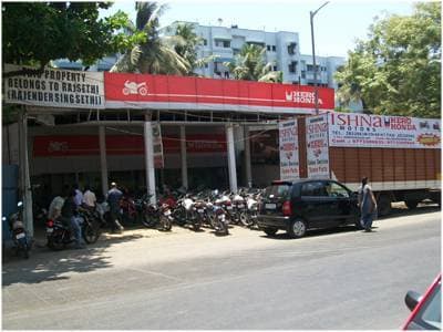 hero showroom in andheri east