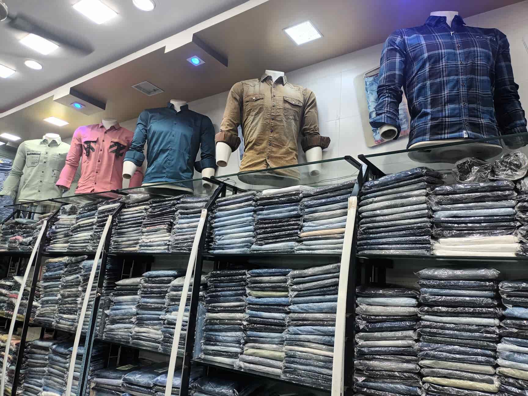 Pakeeza in Kurla West,Mumbai Best Readymade Garment Retailers in