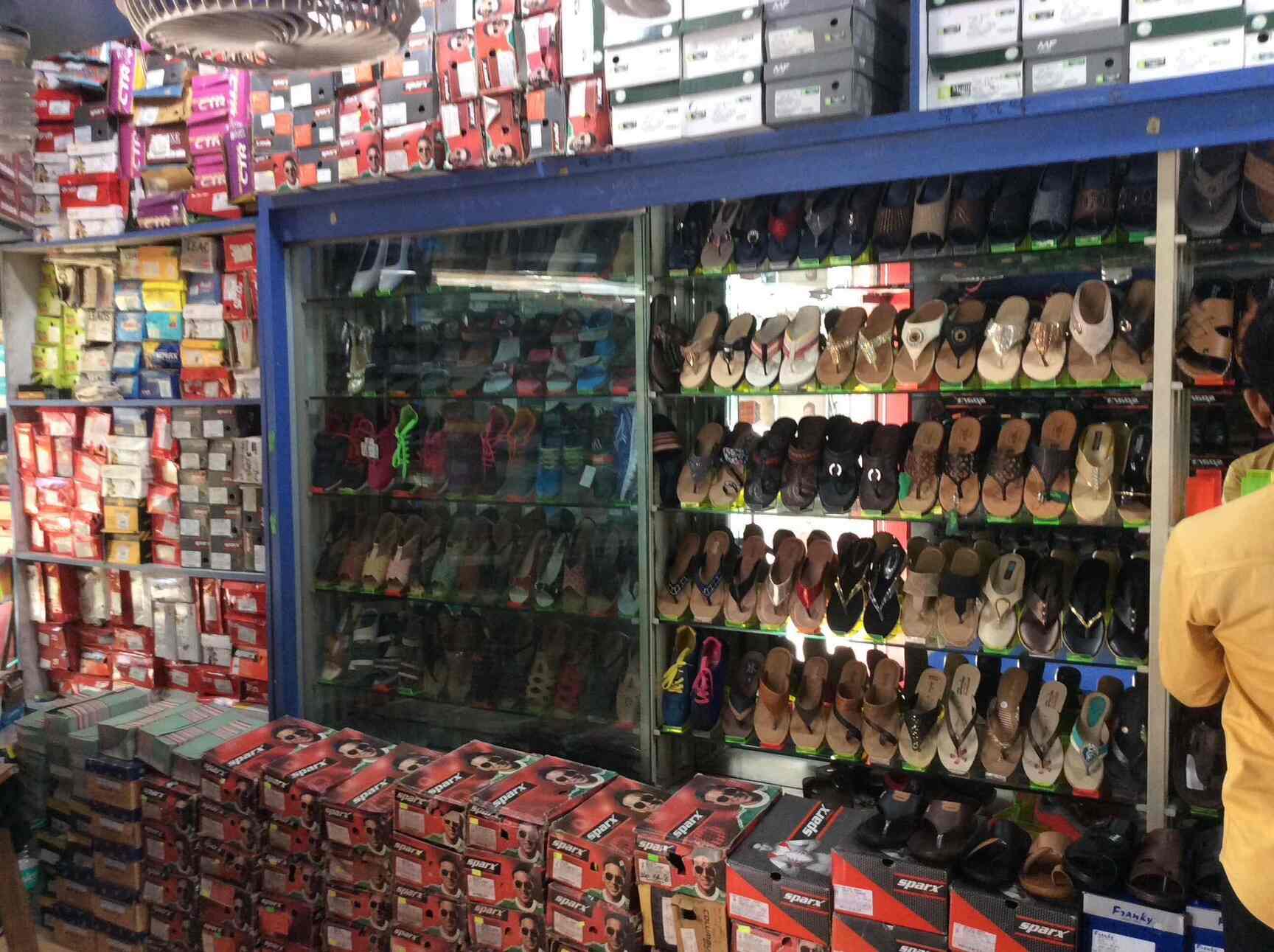 Laxmi Photo Studio in Powai,Mumbai Best School Shoe Dealers in Mumbai