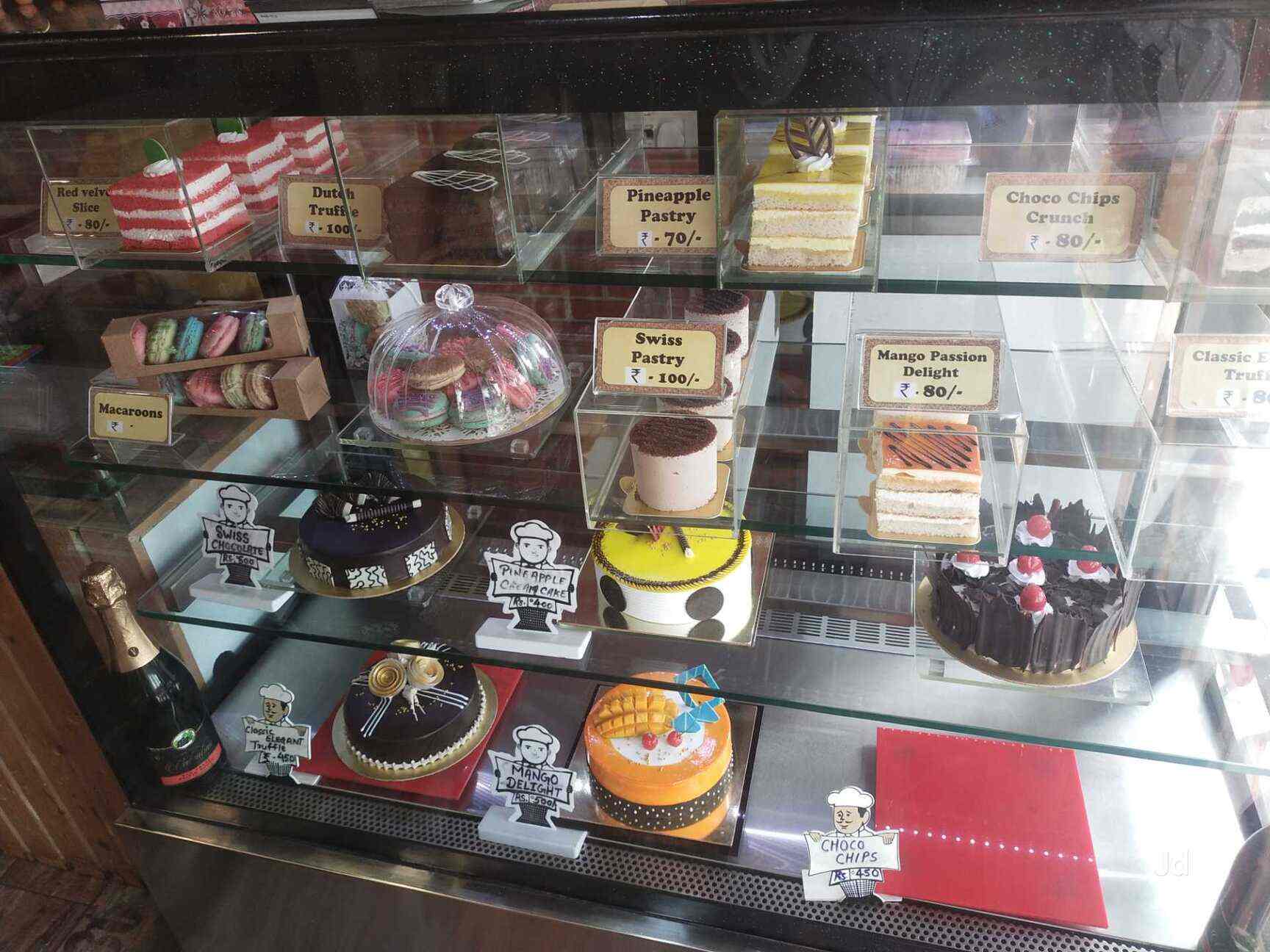 The Elegant Spatula in Borivali West,Mumbai Best Cake Shops in Mumbai