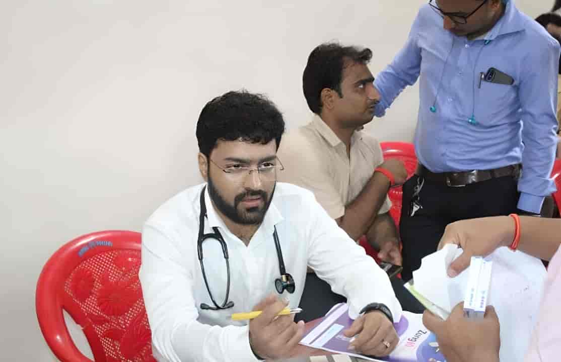 Dr Rohit Kaku Madhusudan Multispeciality Clinic in Dombivli East,Mumbai