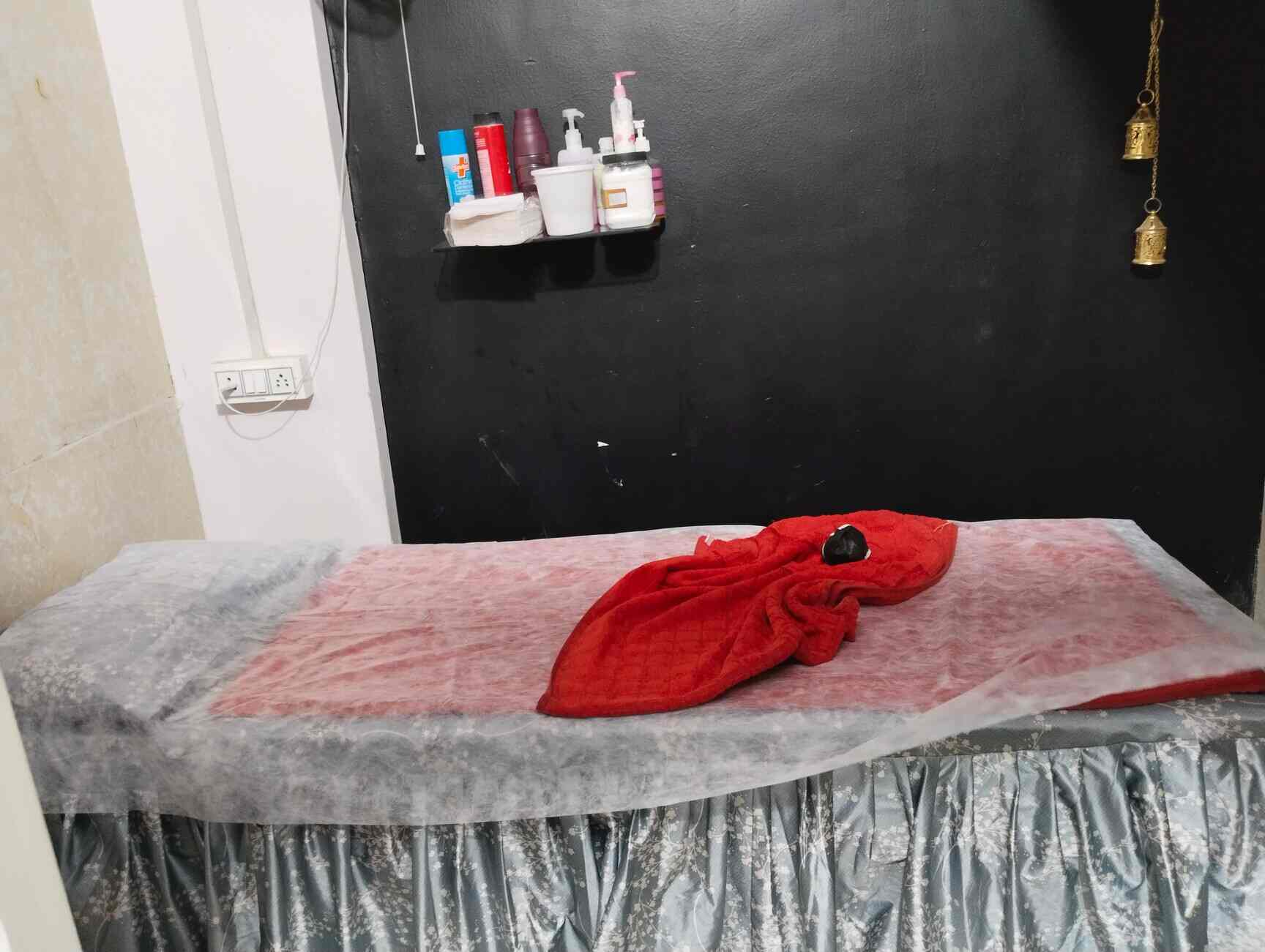 Ashine Family Salon and Sp Academy in Nalasopara West,Mumbai Best