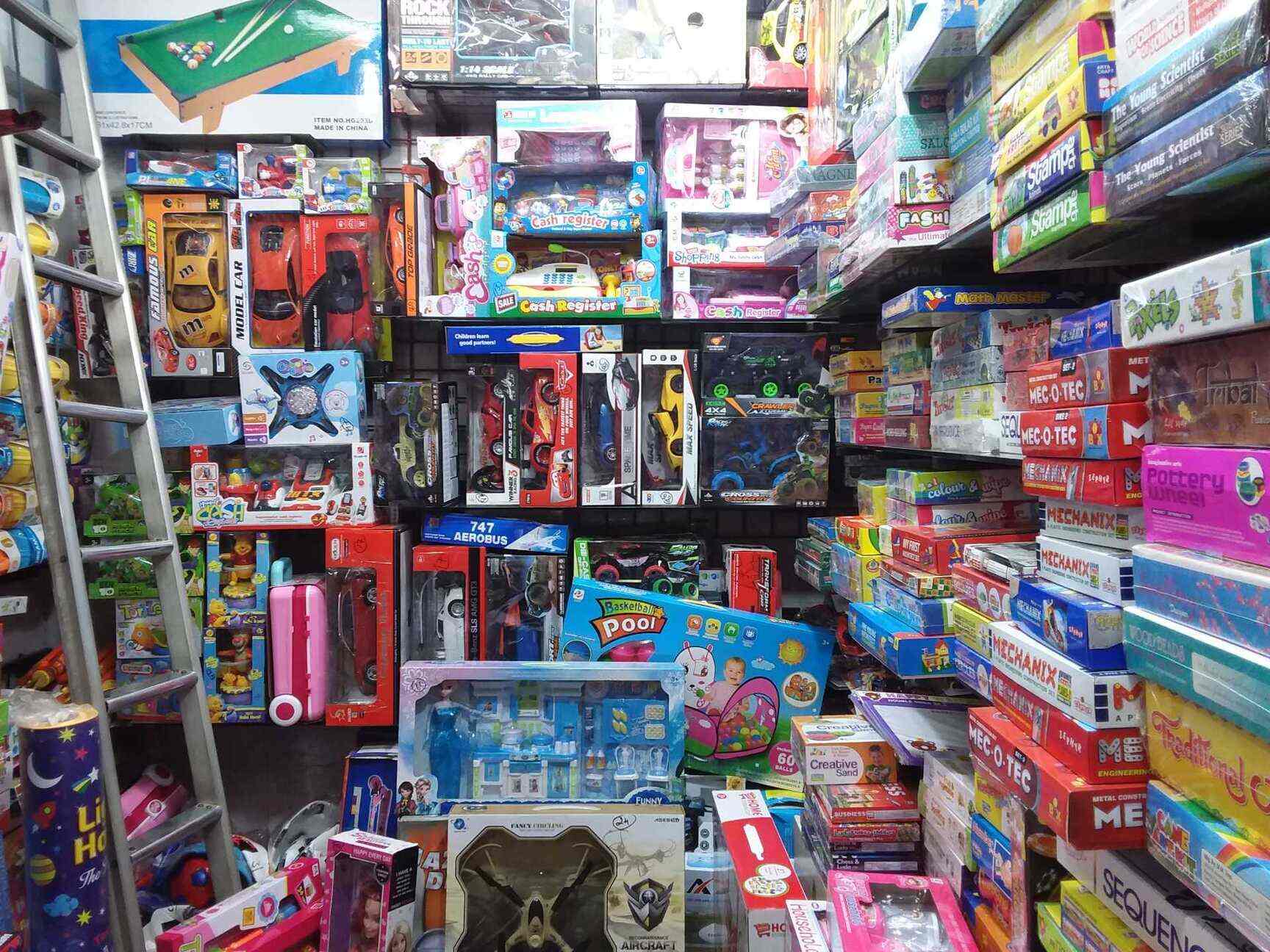 The toys best sale and games store