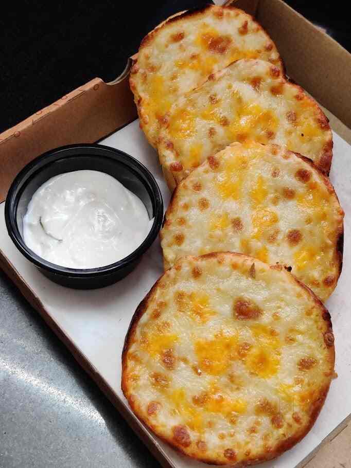 Kings Of Pizza in Jogeshwari West,Mumbai Order Food Online Best