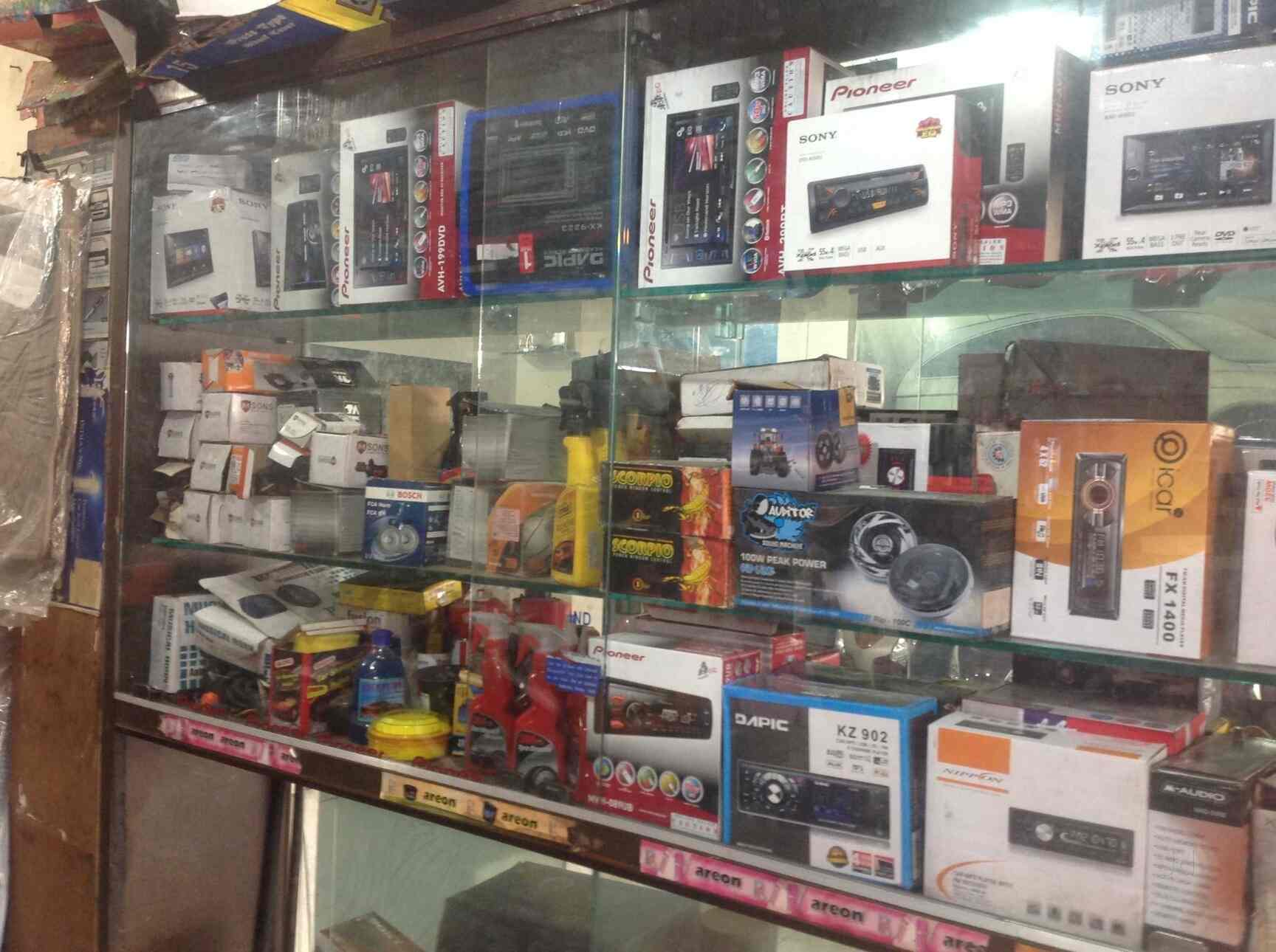 Metro Car Accessories in Dombivli East,Mumbai Best FiatCar Accessory