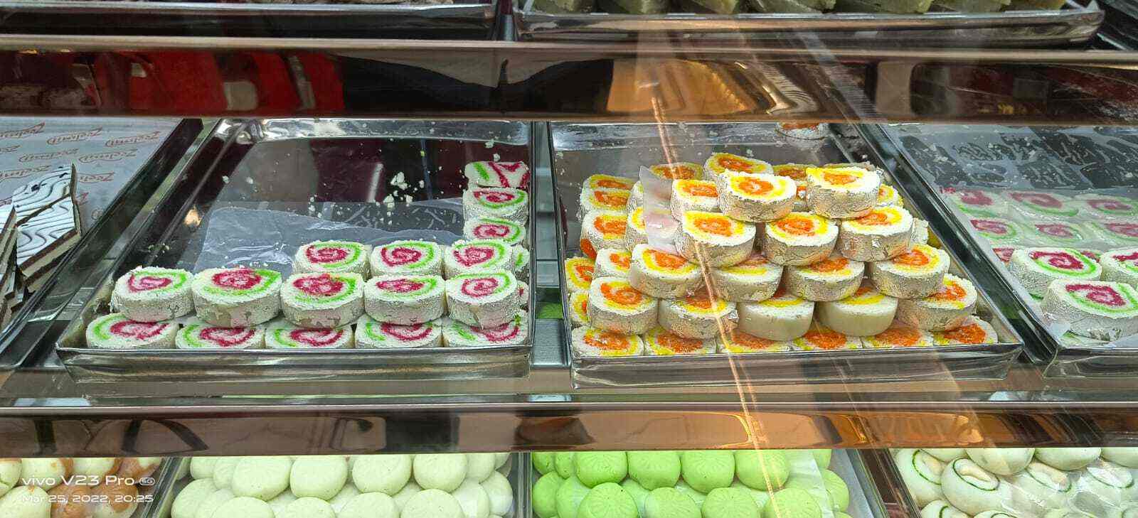 Top Merwans Cake Shops in Goregaon East Best Merwans Cake Shops