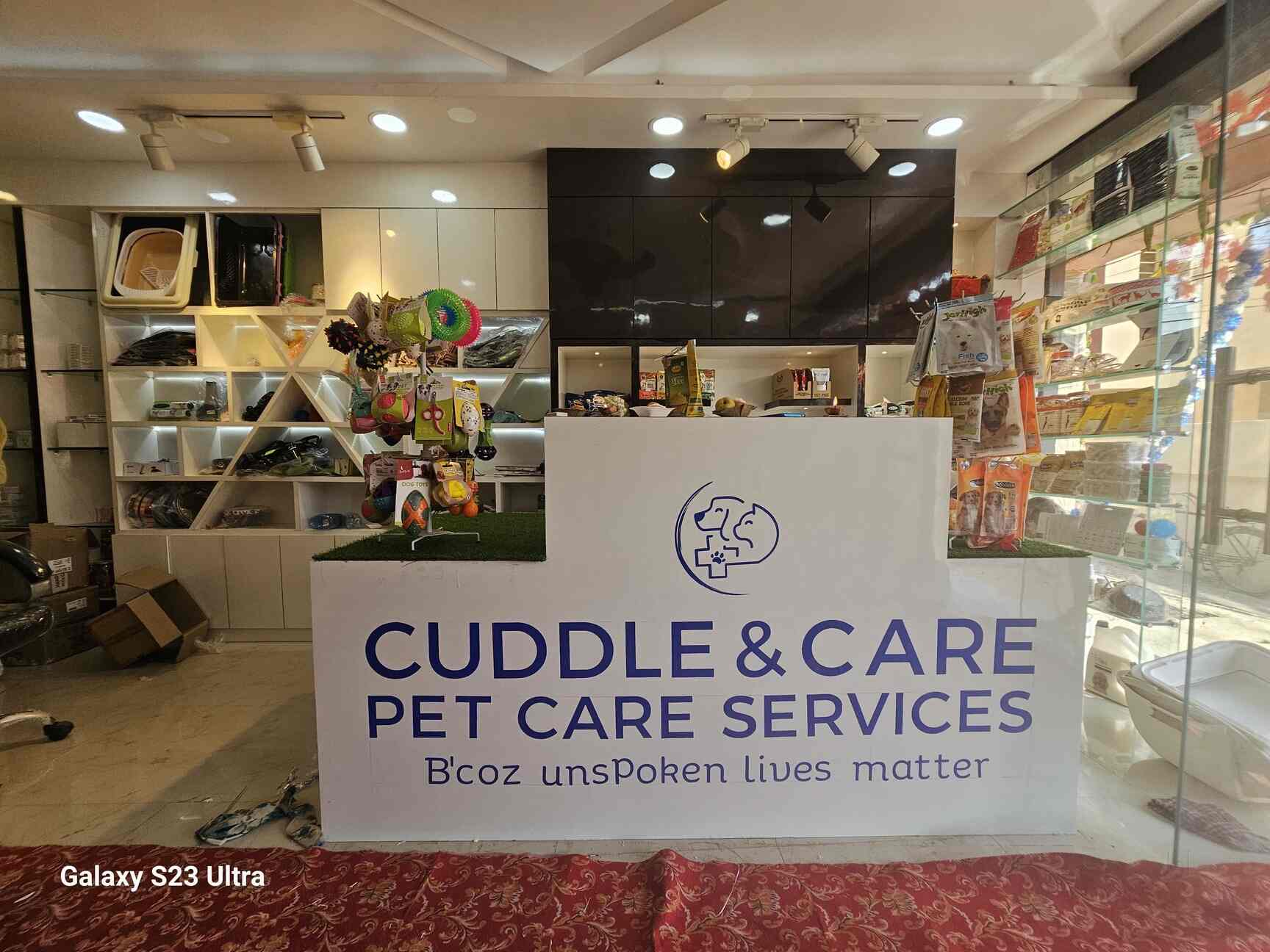 Cuddle And Care in Mithanpura,Muzaffarpur Best Pet Food Dealers in