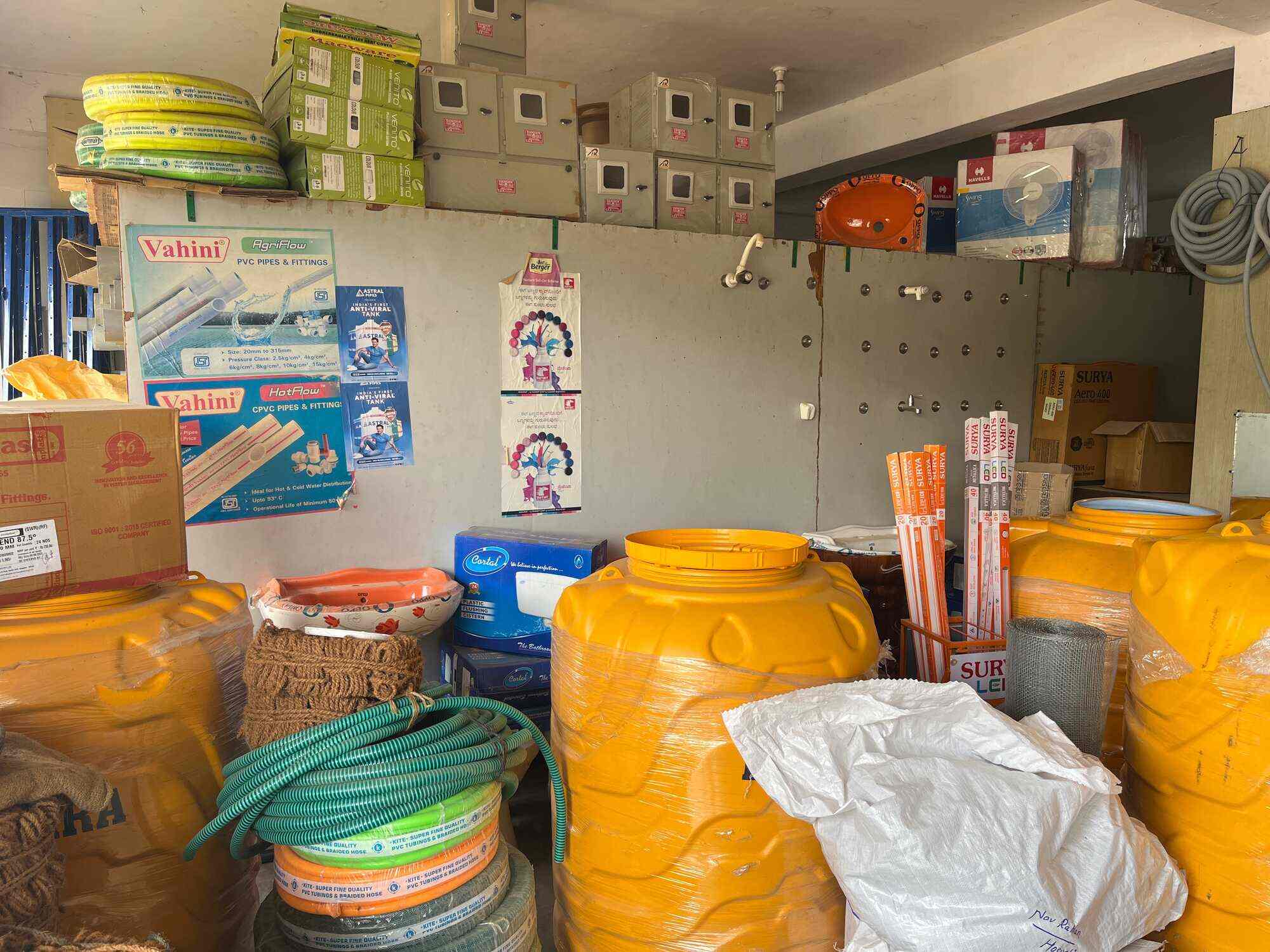 Navaratna Hardware and Paints in Hosahundi,Mysore Best Hardware Shops