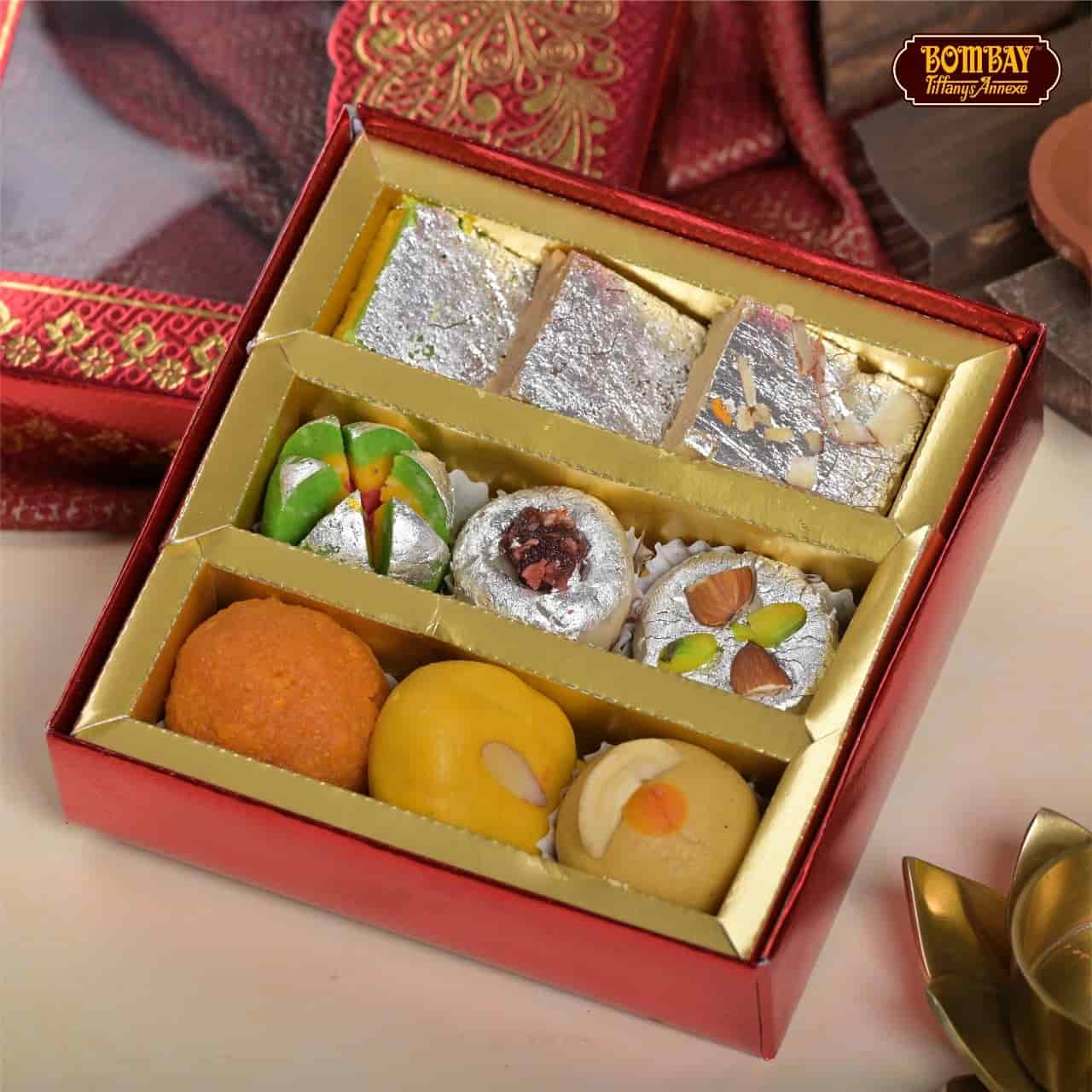 Bombay Tiffanys Annexe in Dattanagar,Mysore Order Food Online Best