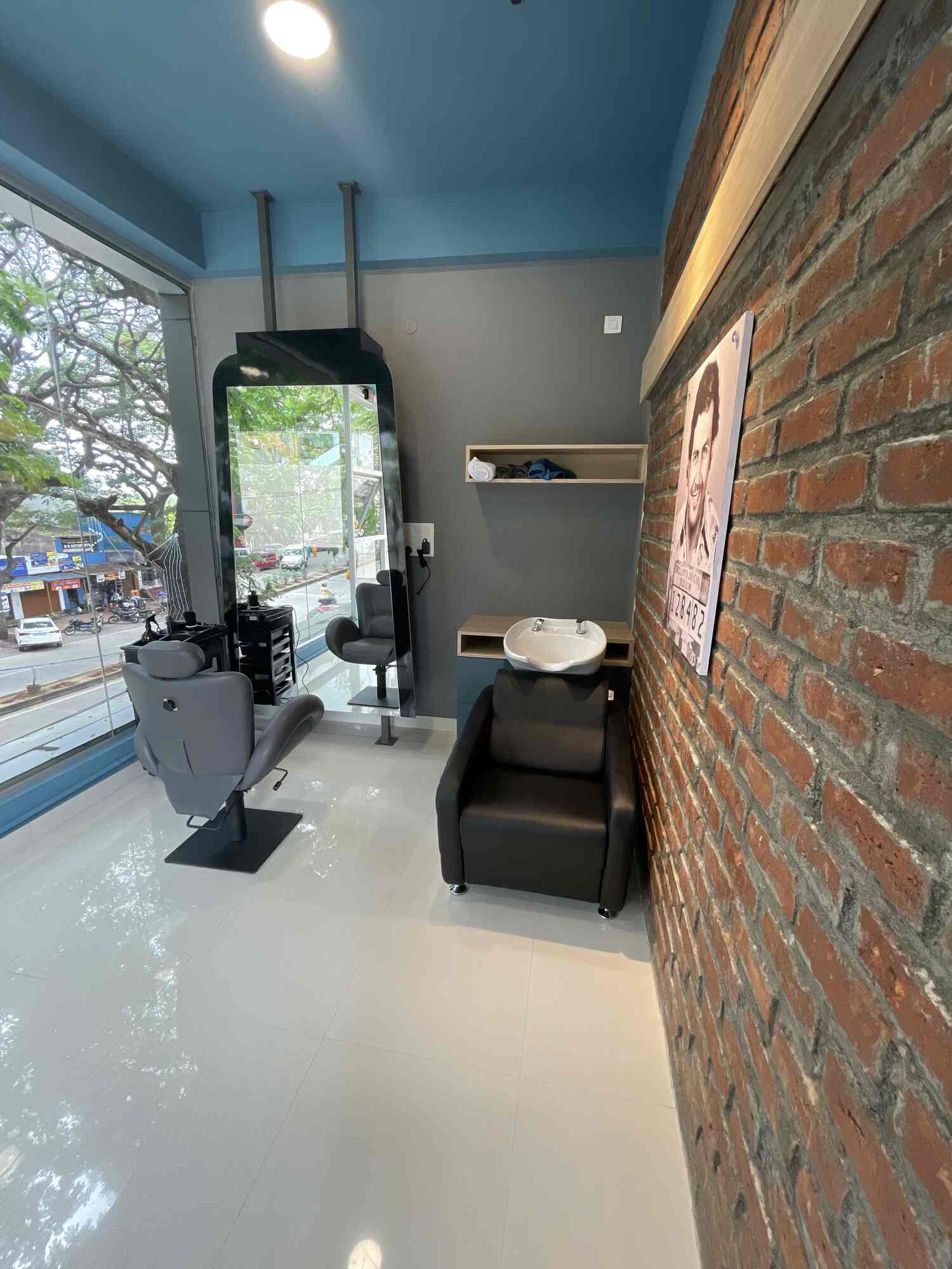 OFFLINE The Unisex Salon in Ramaswamy Circle,Mysore Best Beauty