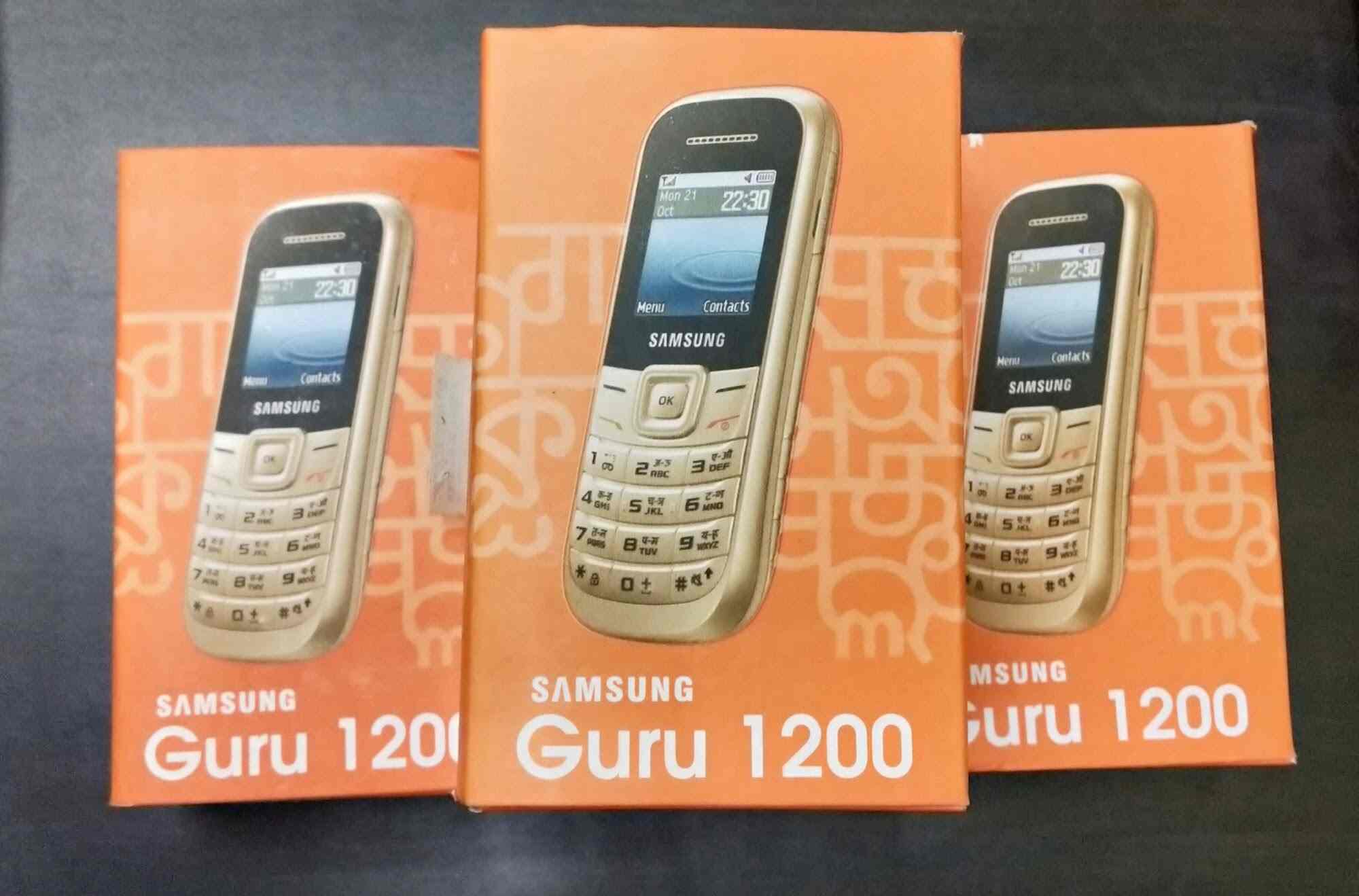 S M Accessories in Parvathipuram,Nagercoil Best LavaMobile Phone