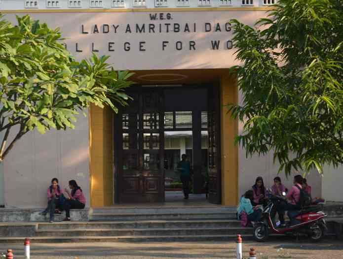 Smt Manoramabai Mundle College Of Architecture in Seminary Hills,Nagpur