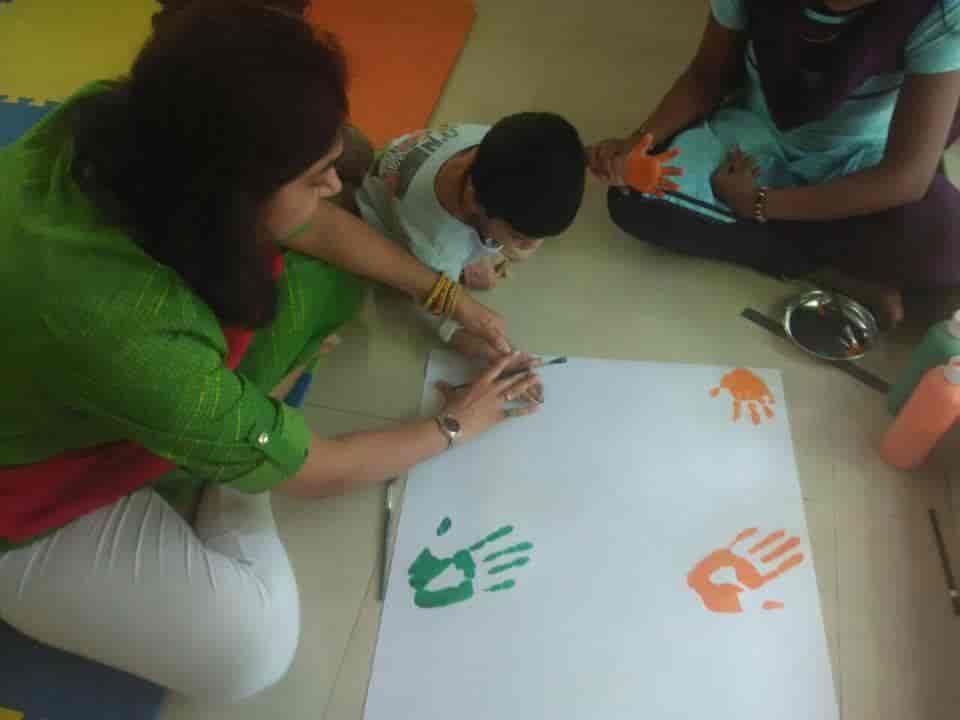 Gurunanak's Cradle 2 Crayons in Dharampeth,Nagpur Best Pre Schools in