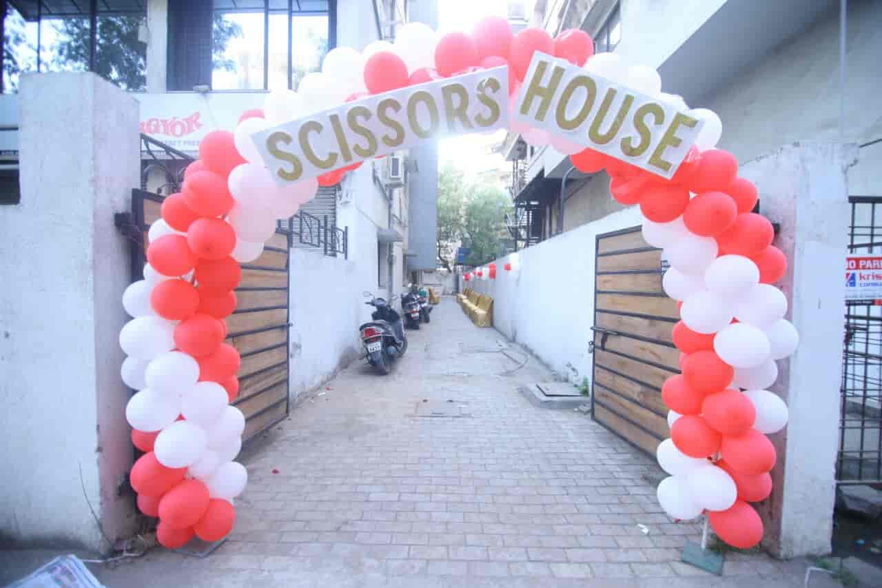 The Scissor's House Luxurious Salon & Spa in Dhantoli,Nagpur Best Beauty Salons in Nagpur