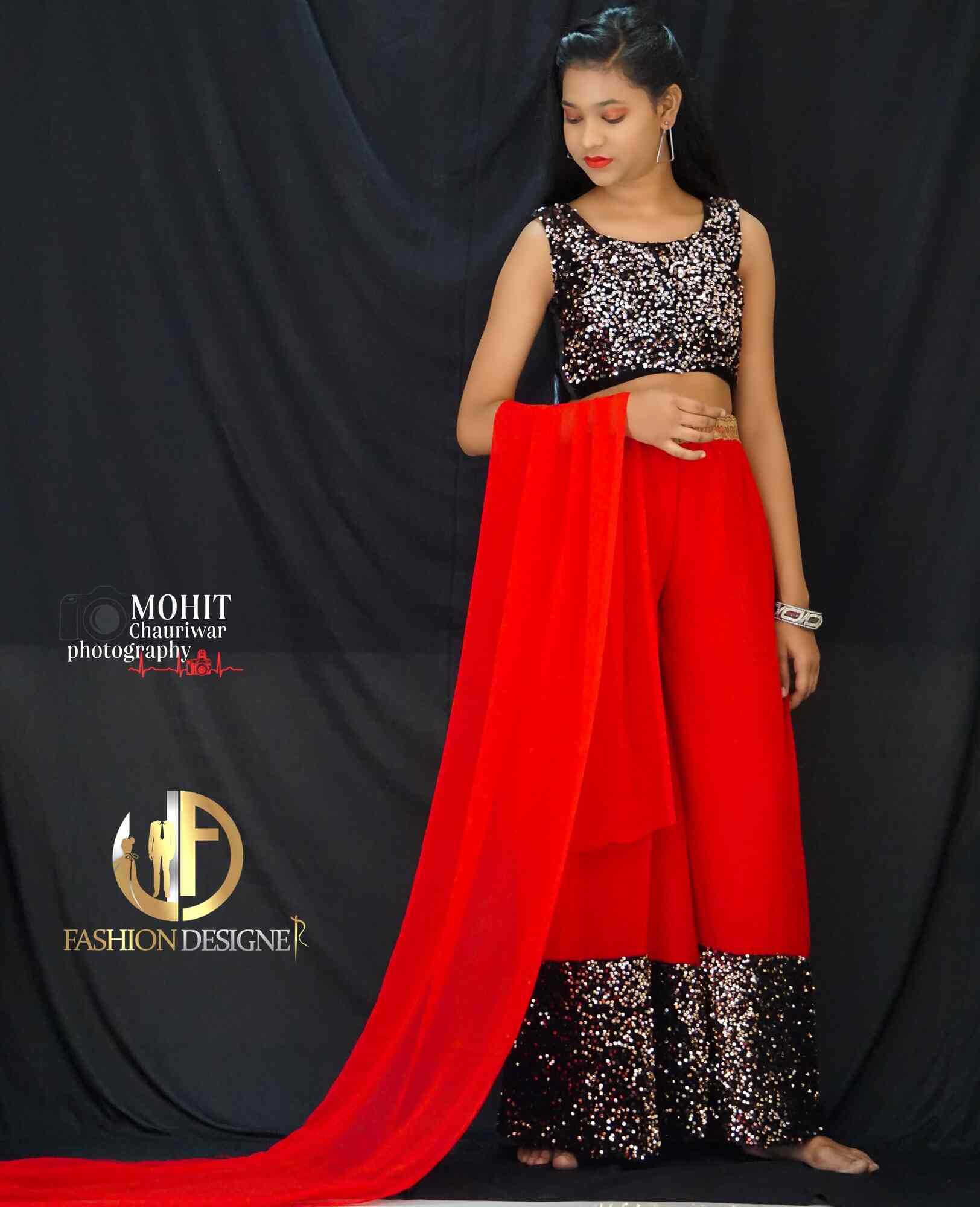 Jayshree Stitching Class N Boutique in Bagadganj,Nagpur Best Tailoring Classes in Nagpur