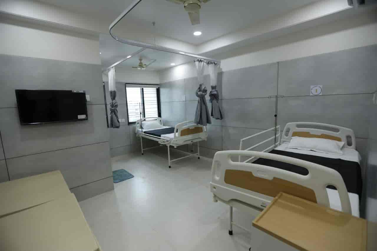 Medigrace Hospital in Ramdas Peth,Nagpur Best Gynaecologist