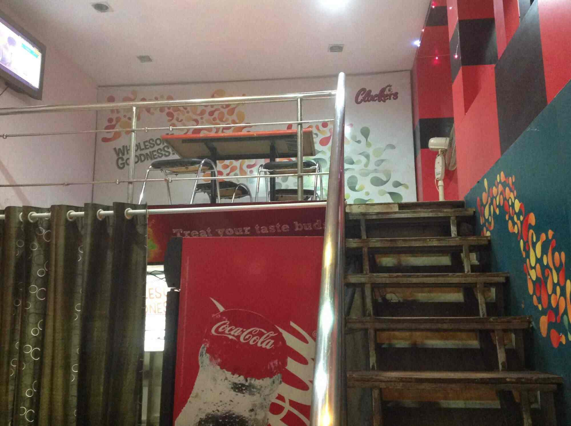 Cluckers Fried Chicken Restaurant in Chhaoni,Nagpur Order Food Online