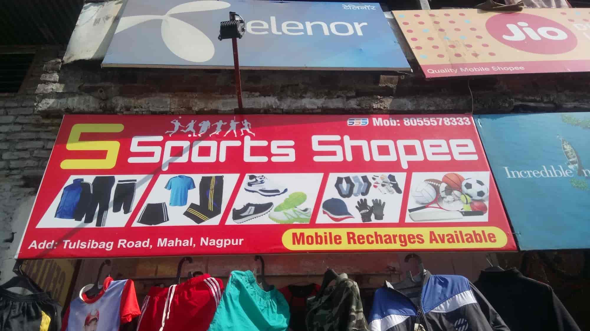 S Sports Shopee in Mahal,Nagpur Best YonexSports Goods Dealers in
