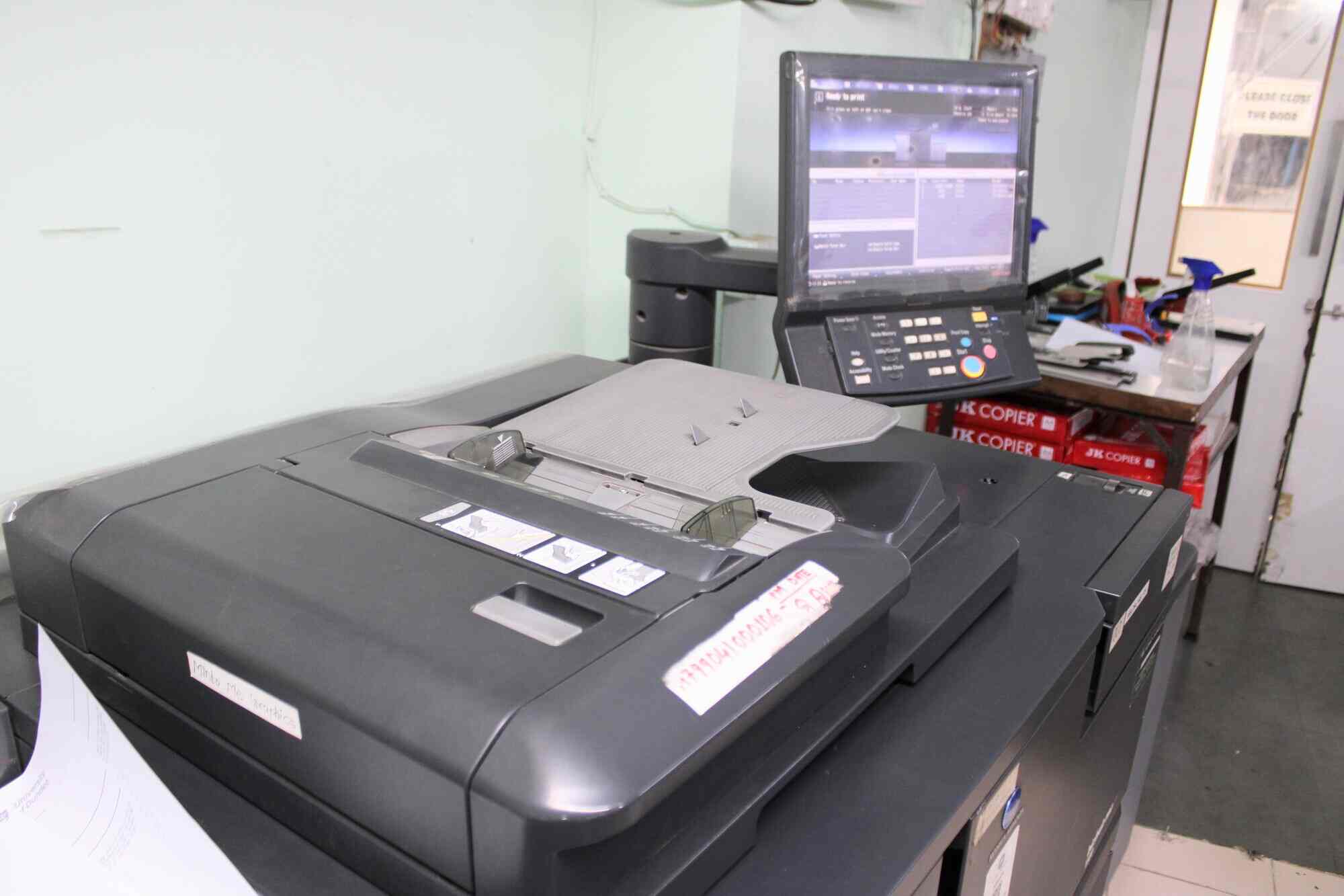 Minto Me Jumbo Xerox in Gandhi Putla Chowk,Nagpur Best Digital Colour