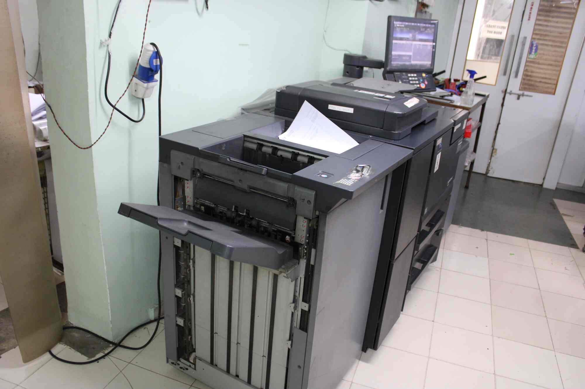 Minto Me Jumbo Xerox in Gandhi Putla Chowk,Nagpur Best Digital Colour