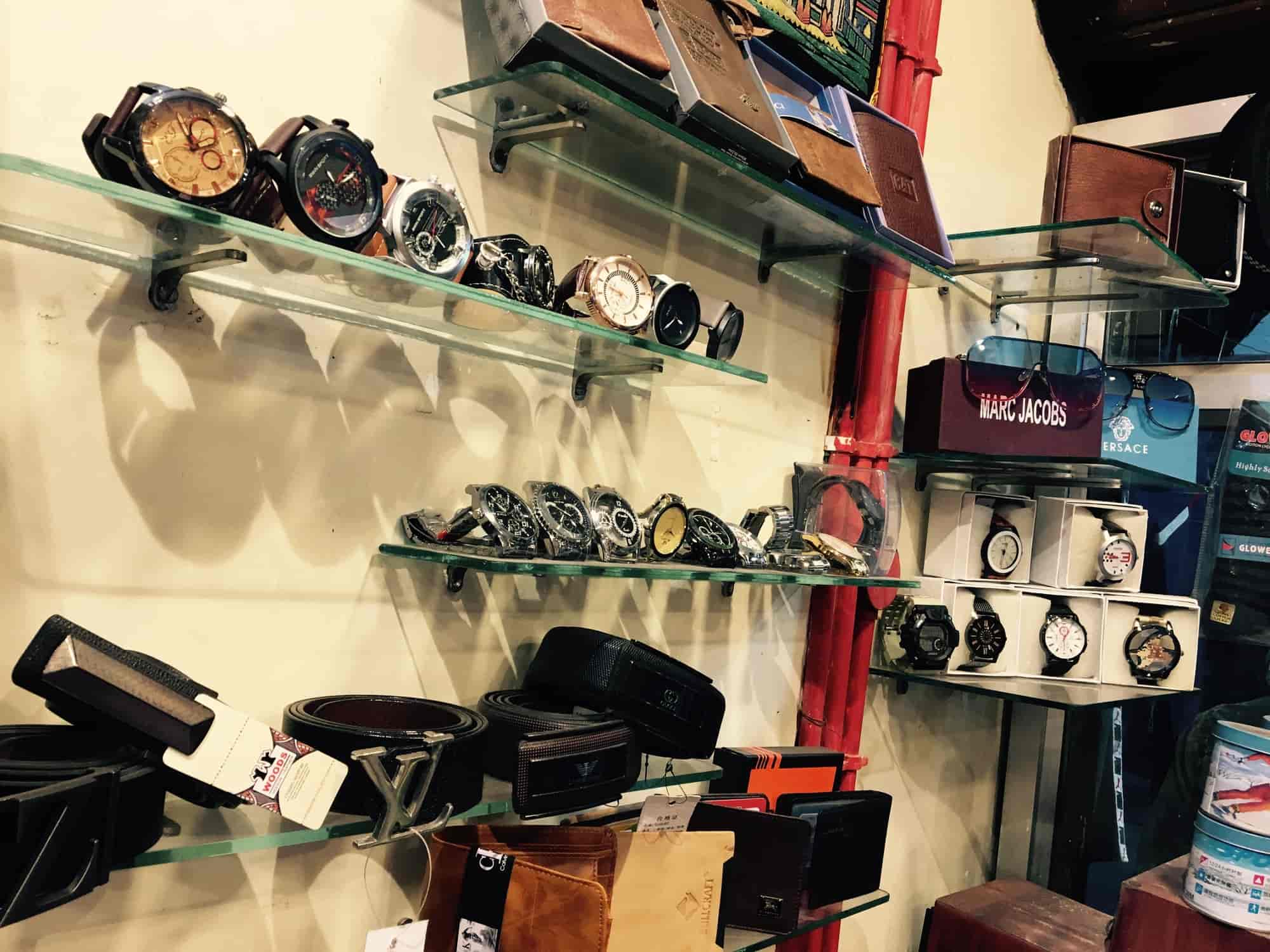 Fashion 11 Mens Ladies Kids Wear and Accessories in Mankapur,Nagpur