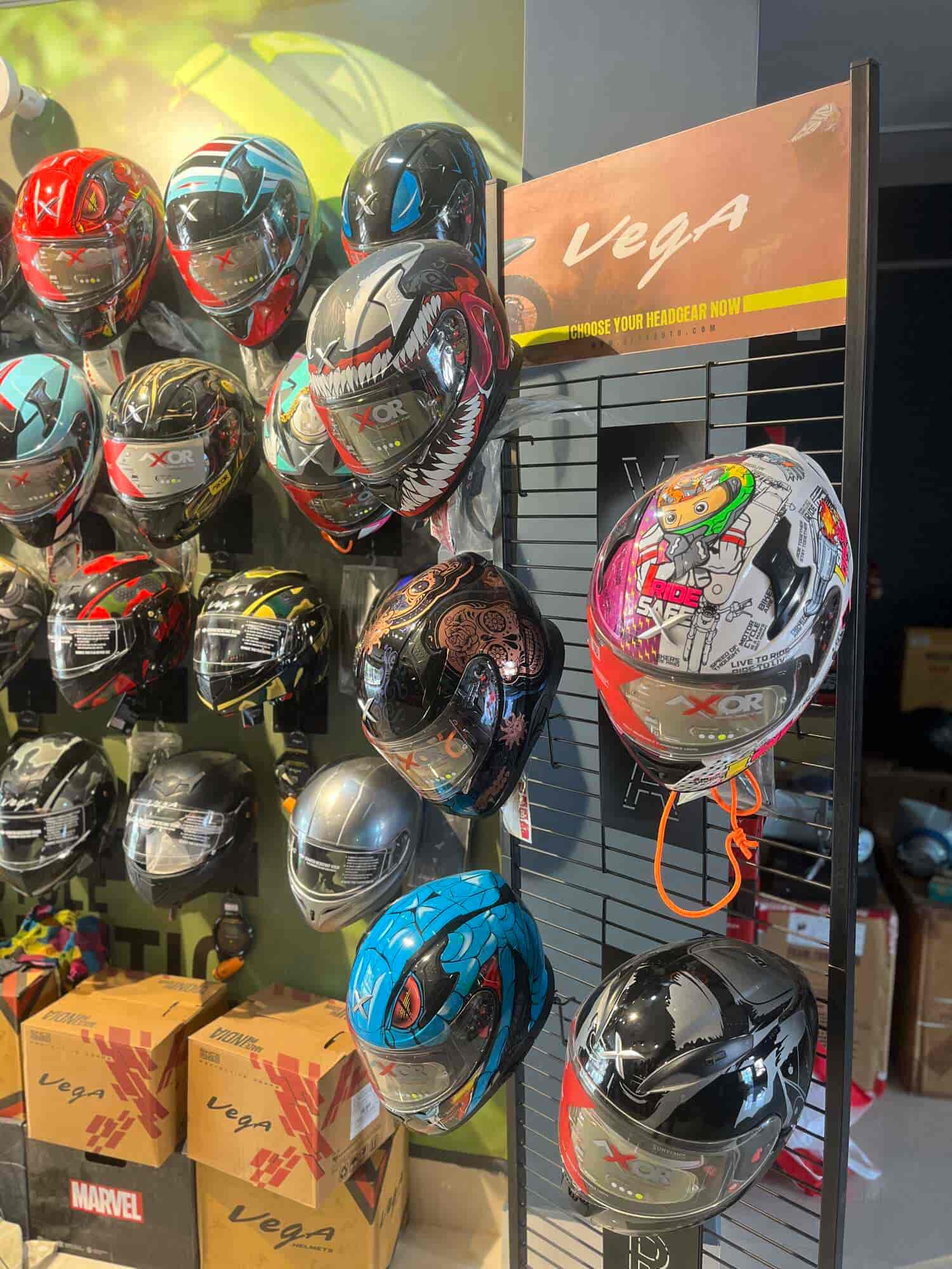 hjc fg-mx piston helmet CS-MX 2 Creed Wind tunnel testing refines _tab_features-and-details-sonu NEW JANSPORT SUPERBREAK BOOKBAG Color:Gloss Red Pearl / Black / Metallic White Silver