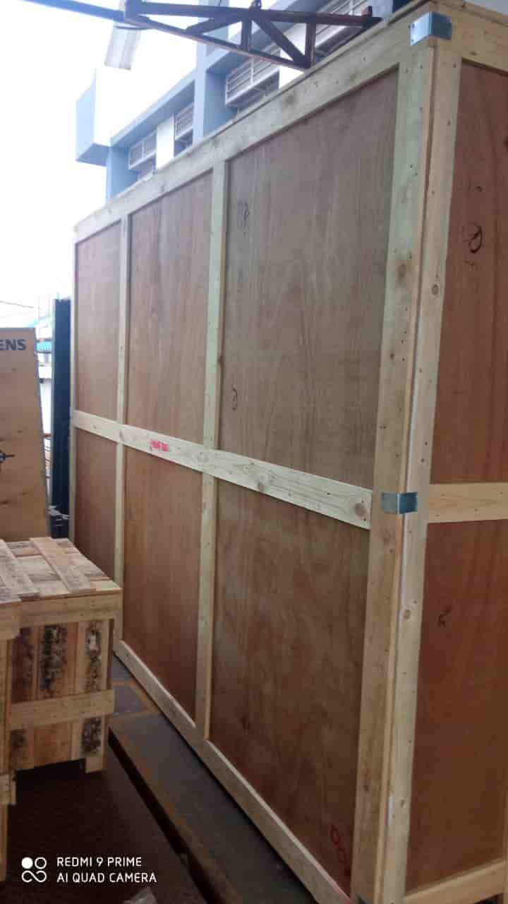 Packaging Materials Food Packaging Boxes Latest Price, Plastic