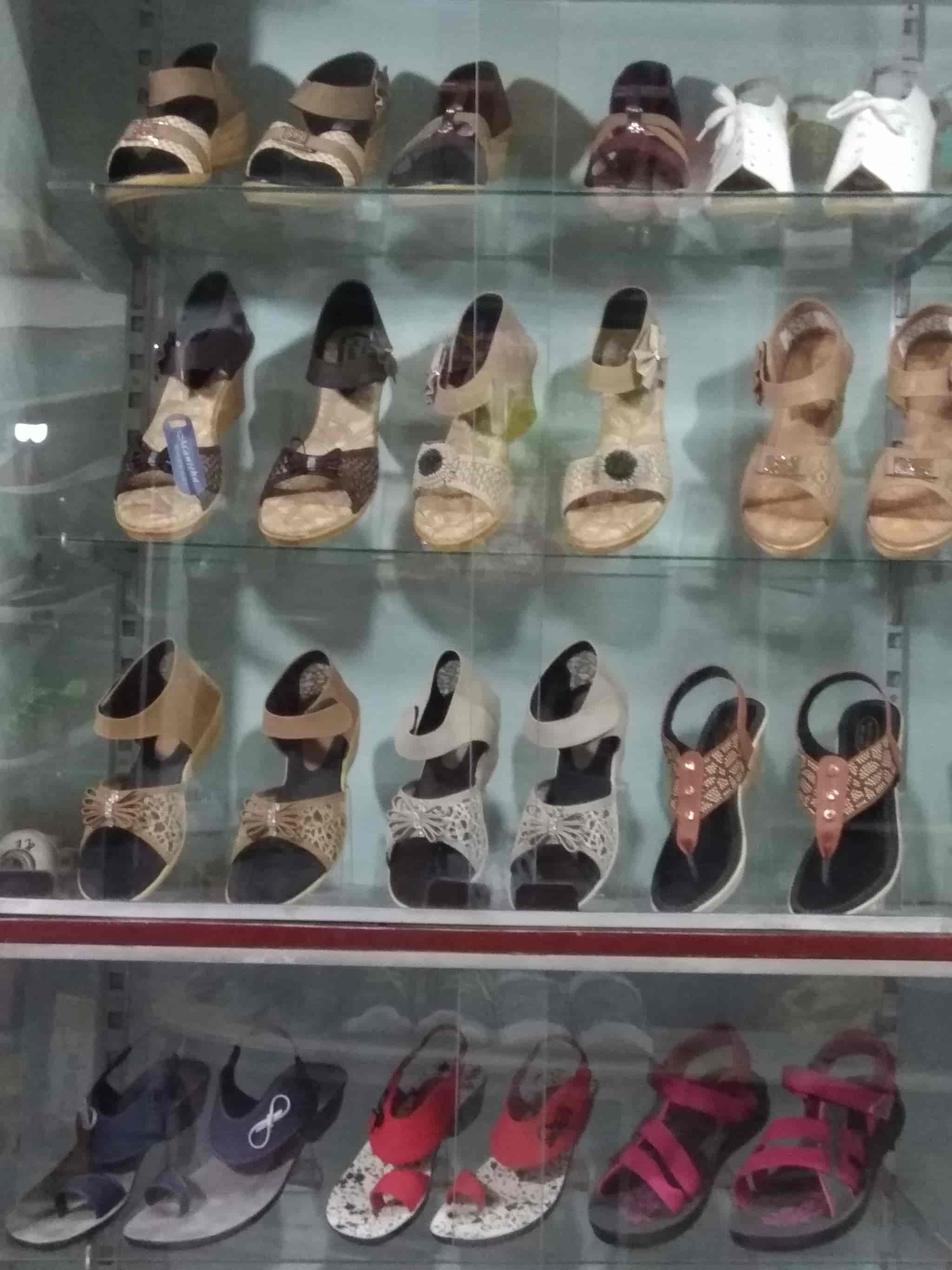 Baba Footwear in Ozar,Nashik Best Leather Shoe Dealers in Nashik
