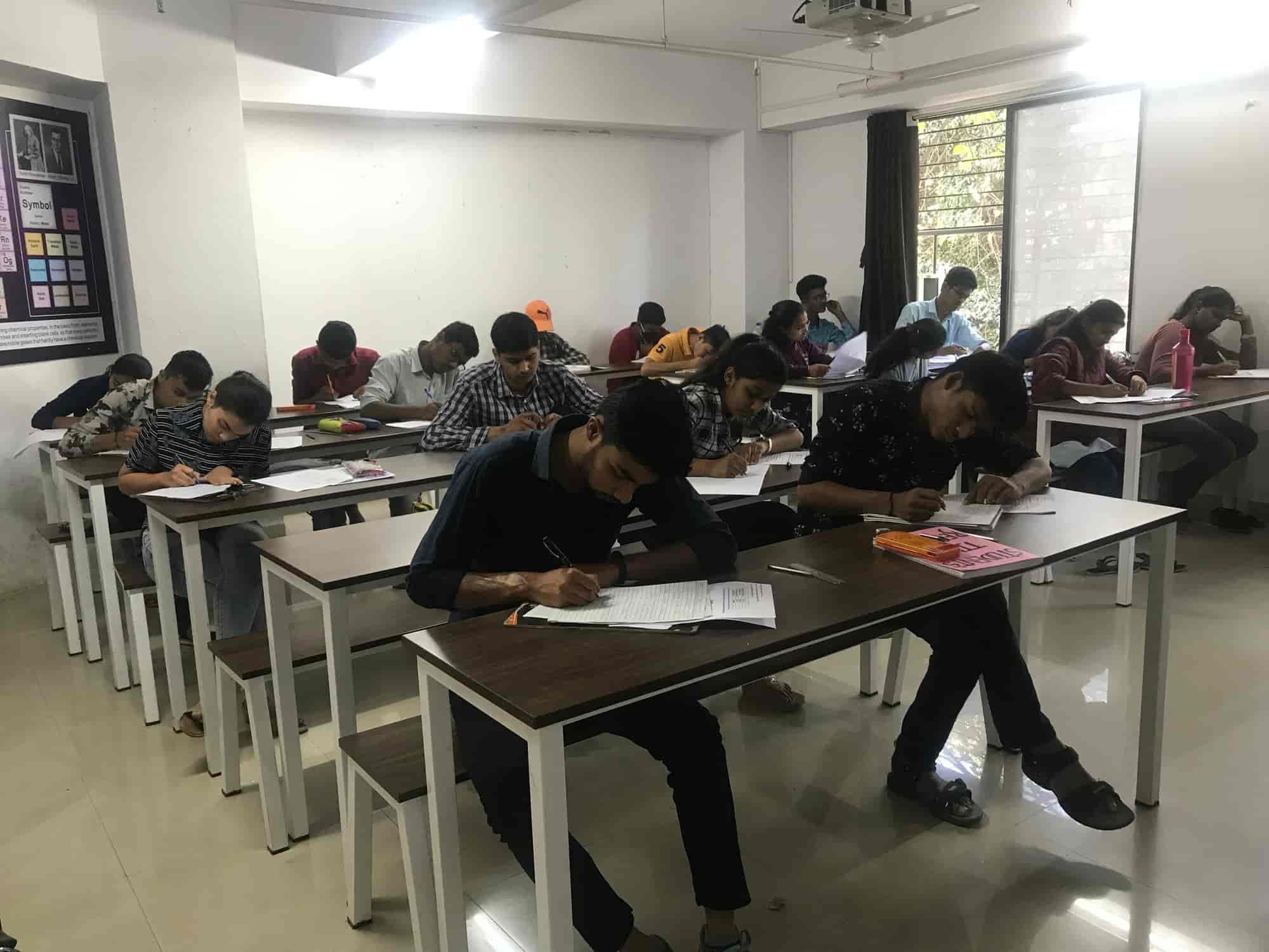 Rayate Science Academy in Gangapur Road,Nashik Best Tutorials in