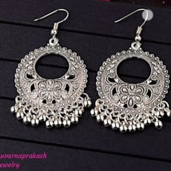 ladies jewellery shop