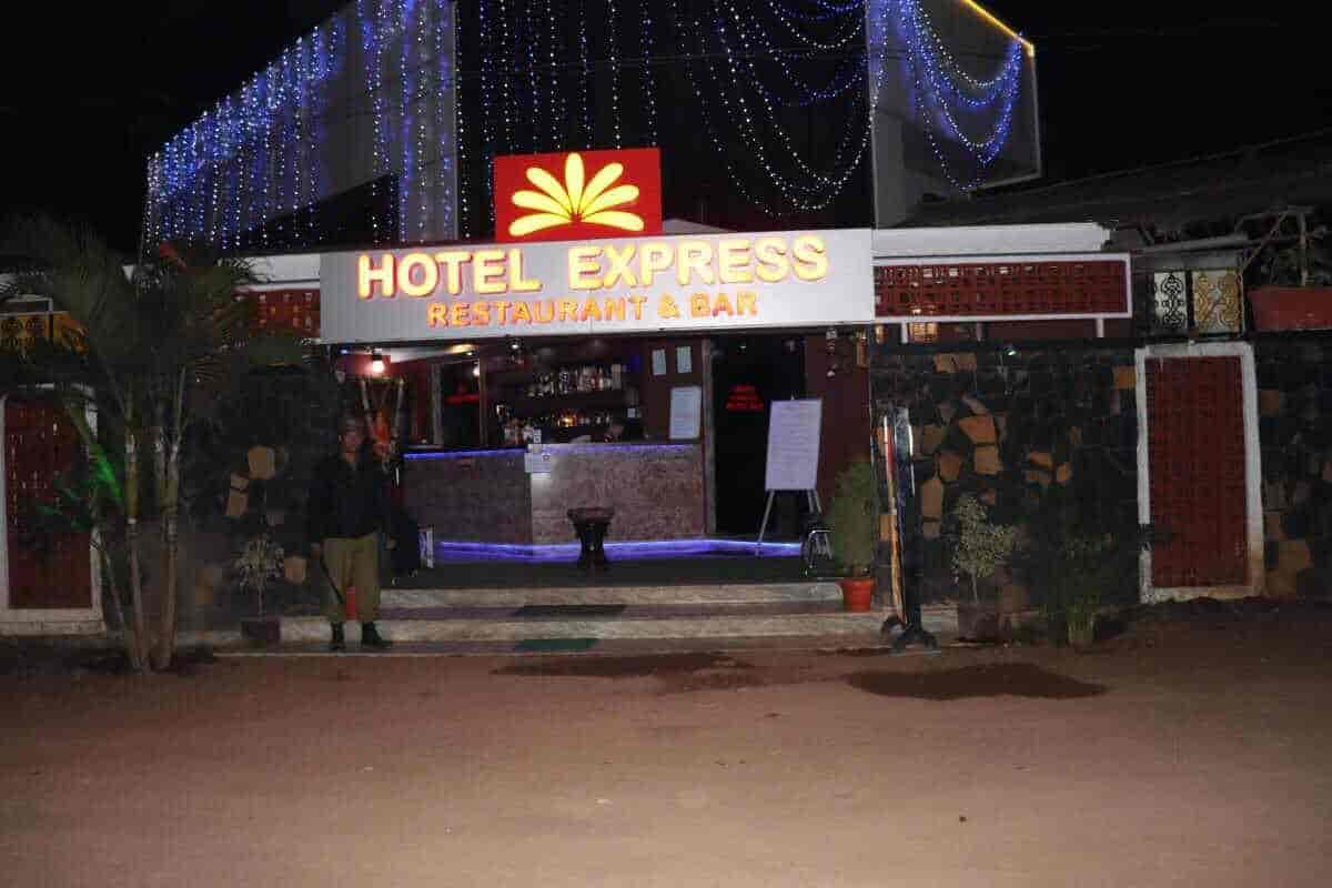Hotel Express And Resto Bar in Deolali,Nashik Best Restaurants & Bars